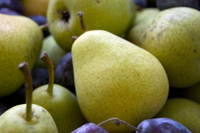 Download free fruit yellow pear image