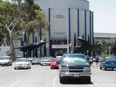 Download free car parking museum image